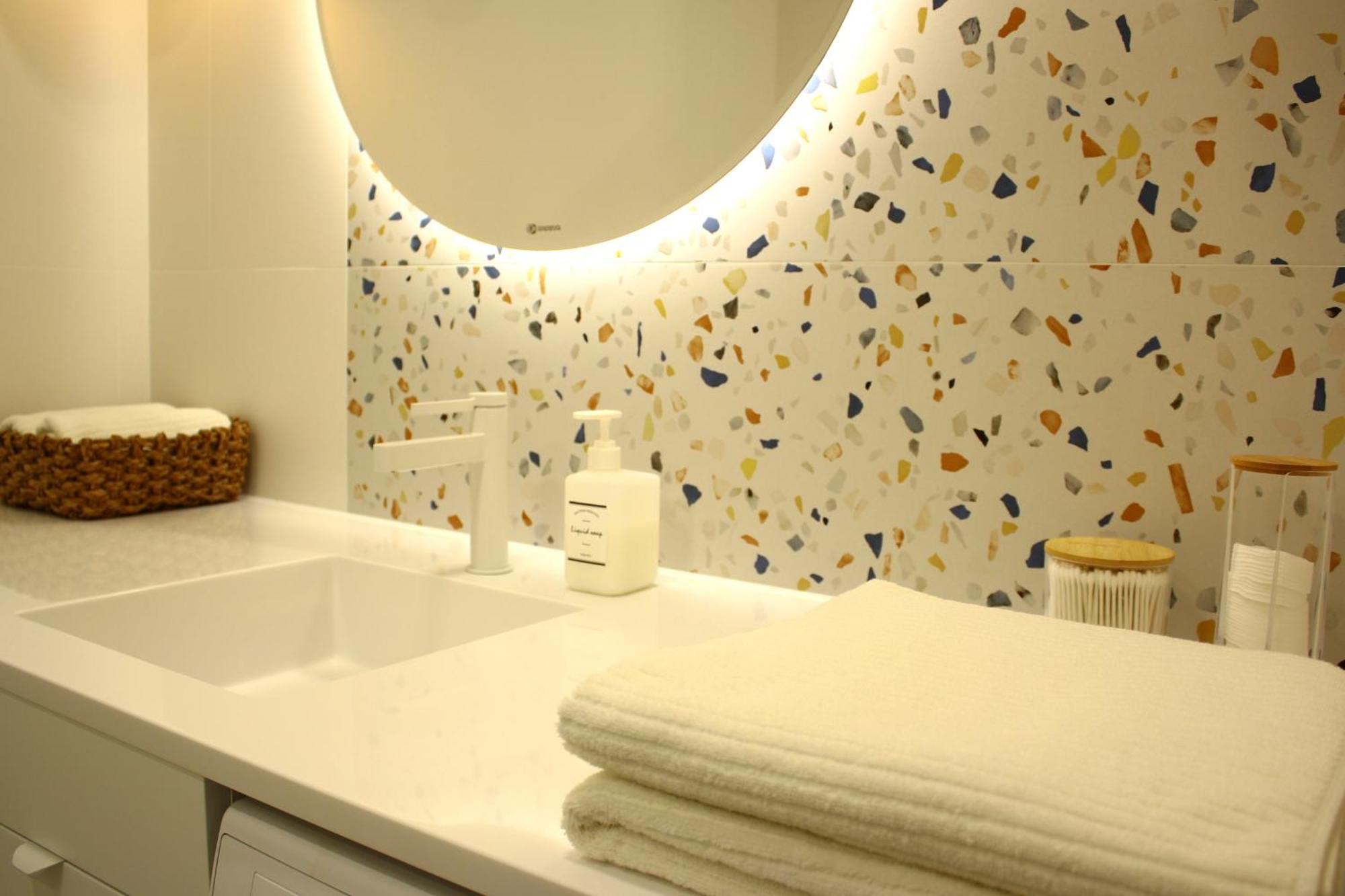Apartment Your In Chisinau: Private Parking And Peaceful *